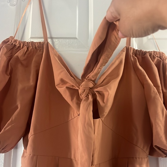 Nude romper - Picture 2 of 3